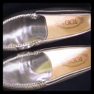 Tod's shoes, silver. Size 37.5, made in Italy.